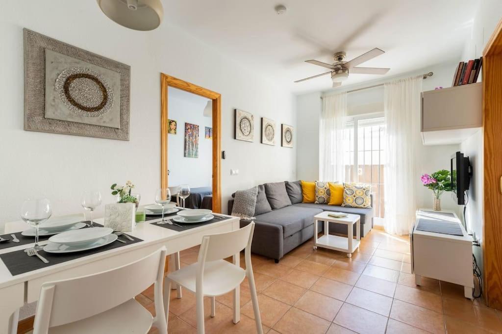 Apartamento centro Rota. 2 minutos de la playa.. Exterior foto
