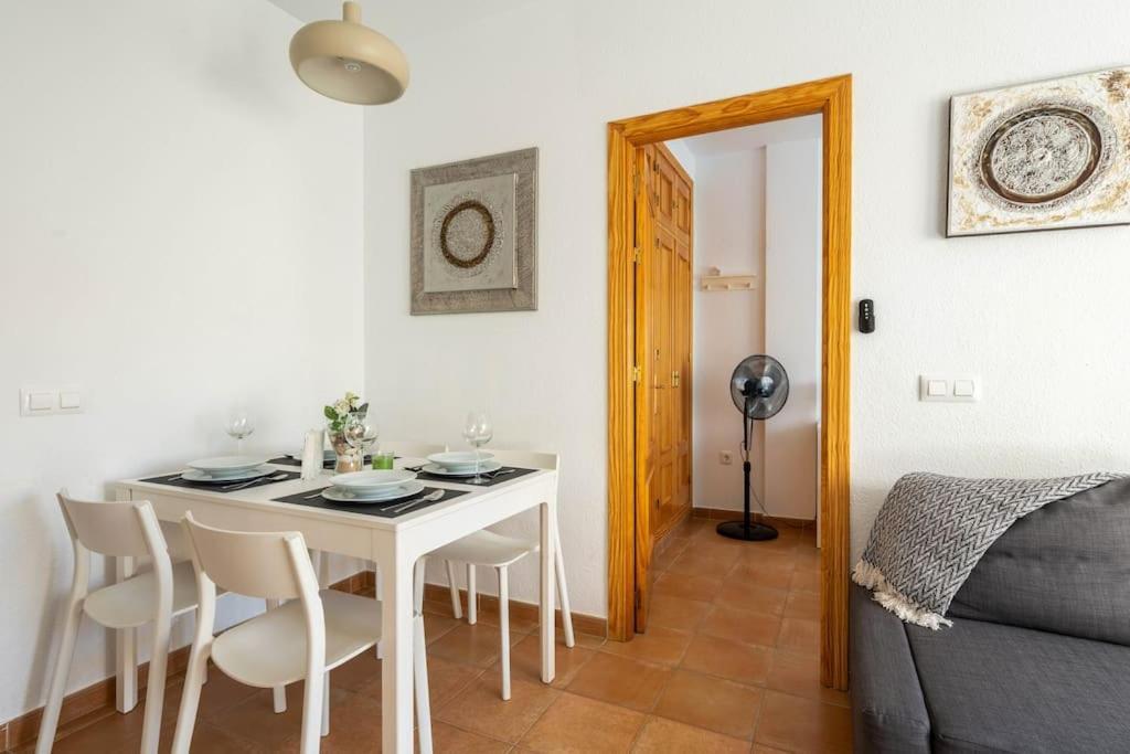 Apartamento centro Rota. 2 minutos de la playa.. Exterior foto